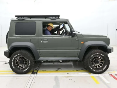 Suzuki Jimny Sierra
