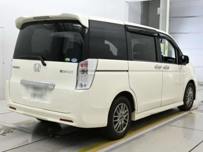 Honda STEP WAGON