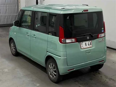 Suzuki Spacia