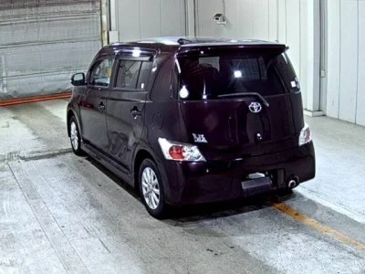 Toyota bB