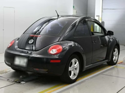 Volkswagen New Beetle