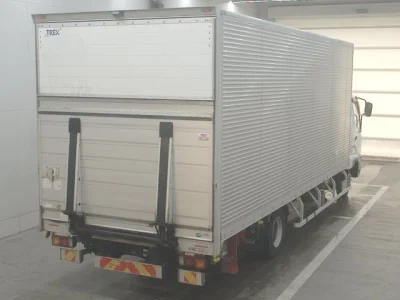 Mitsubishi FUSO FIGHTER