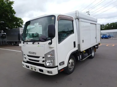 Isuzu Elf