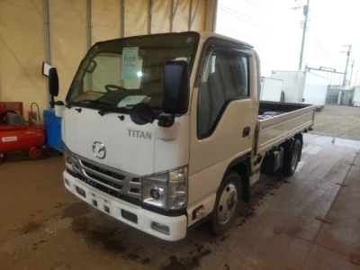 Mazda TITAN
