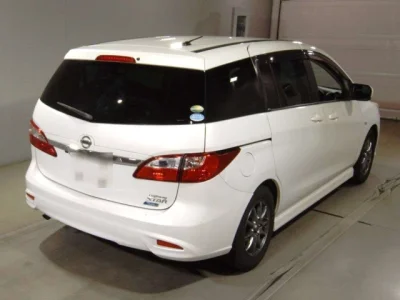 Nissan Lafesta