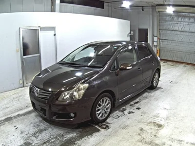 Toyota Blade