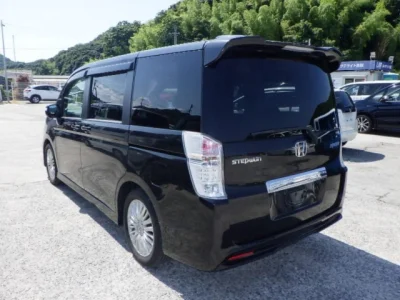 Honda STEP WAGON