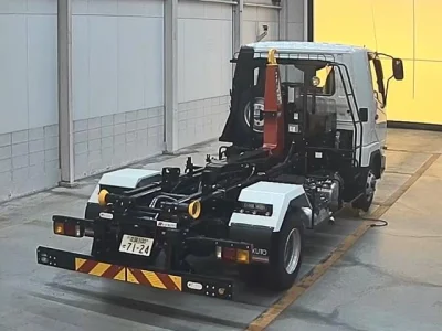 Mitsubishi FUSO FIGHTER