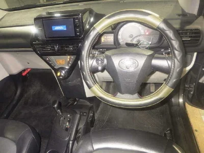 Toyota iQ