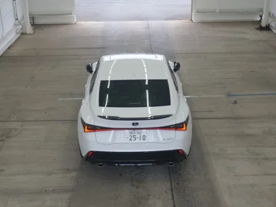 Lexus IS300h