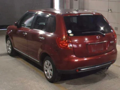 Mazda Verisa