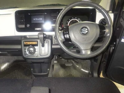 Suzuki MRWAGON