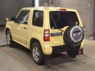 Mitsubishi Pajero Mini