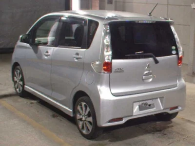 Mitsubishi ek Custom