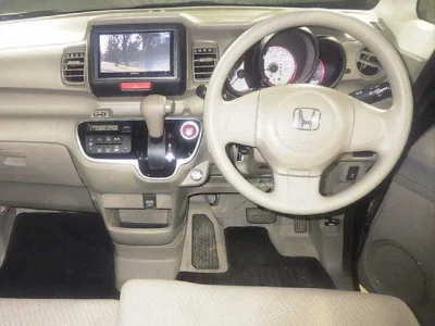 Honda N BOX SLASH