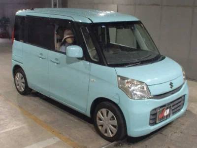 Suzuki Spacia