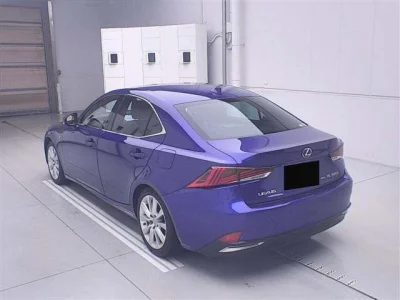 Lexus IS300h