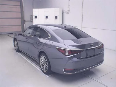 Lexus ES300h