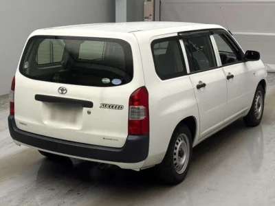 Toyota Succeed