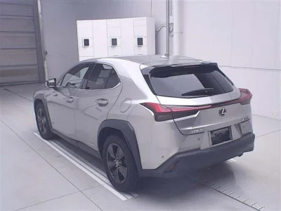 Lexus UX250h
