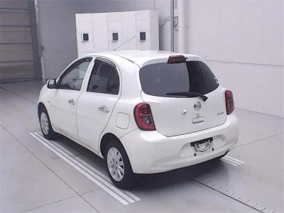Nissan March