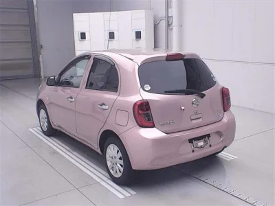 Nissan March