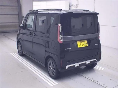Mitsubishi Delica Mini