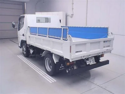 Mitsubishi Fuso Canter