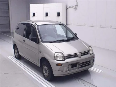 Mitsubishi Minica