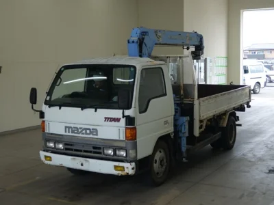 Mazda Titan