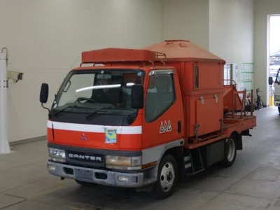 Mitsubishi Fuso Canter