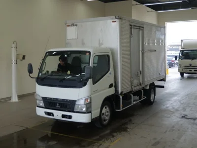 Mitsubishi Fuso Canter