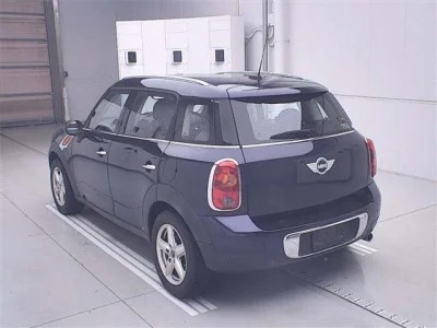MINI Crossover