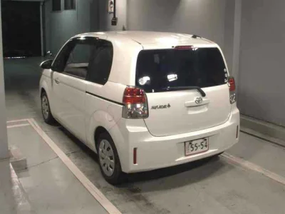 Toyota Spade