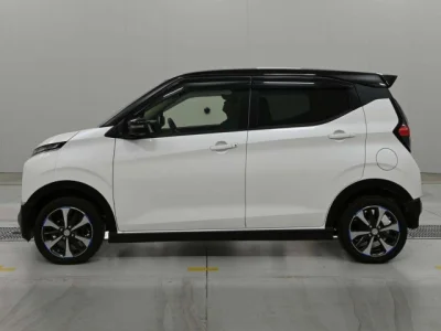 Mitsubishi eK X