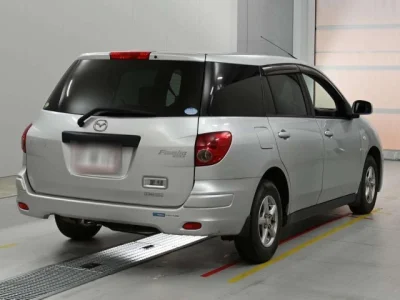 Mazda Familia S-Wagon