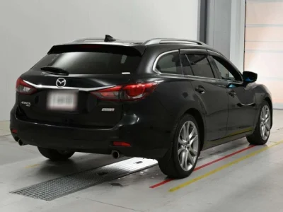 Mazda Atenza