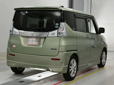 Suzuki Solio