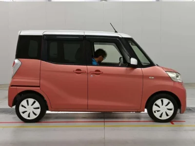 Mitsubishi EK X SPACE