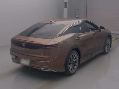 Toyota Crown Crossover