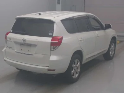 Toyota Vanguard