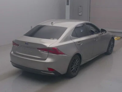 Lexus IS300h