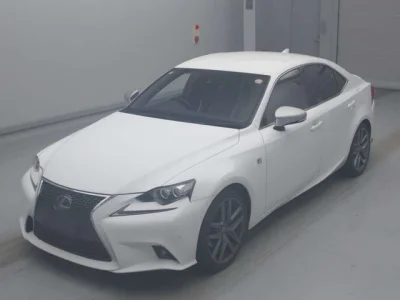 Lexus IS300h