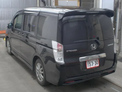 Honda STEP WAGON