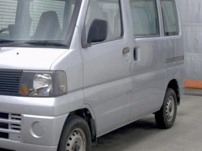 Mitsubishi Minicab Van