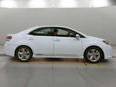 Lexus HS250h