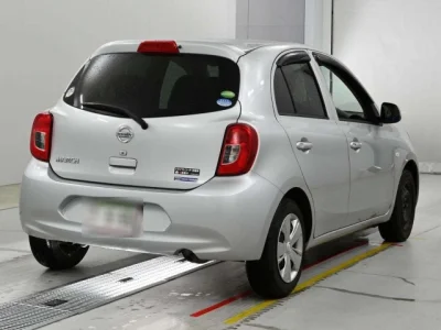 Nissan March