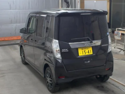 Mitsubishi eK X Space