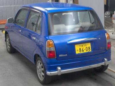 Daihatsu Mira