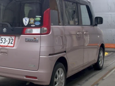 Suzuki Spacia